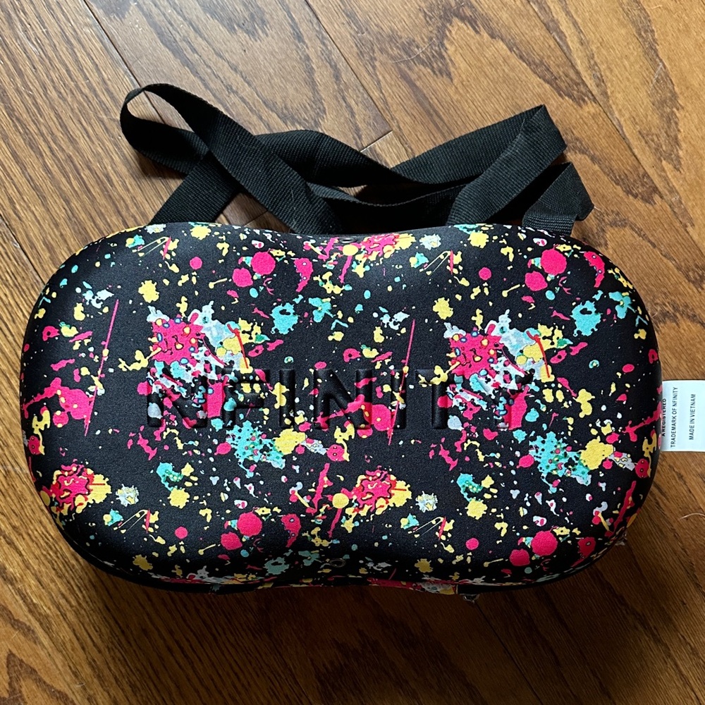 Nfinity Splatter Print Cheer Shoe Case